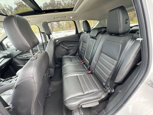 Used 2018 Ford Escape SEL w/ Ford Safe & Smart Package image 25