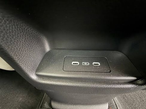 Used 2024 Honda CR-V EX-L image 34