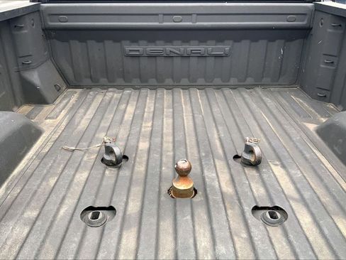 Used 2021 GMC Sierra 2500 Denali w/ Denali Black Diamond Edition image 33