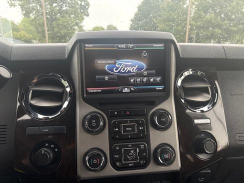 Used 2016 Ford F450 Platinum AWD/4WD image 24