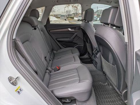 Certified 2023 Audi Q5 2.0T Premium Plus w/ Premium Plus Package image 25