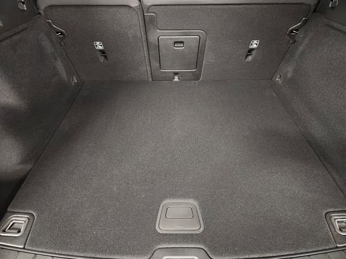 New 2026 Volvo XC60 B5 Core image 33