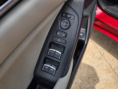 Used 2022 Honda Accord LX image 28