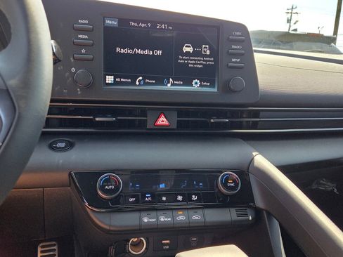 New 2026 Hyundai Elantra Sport FWD image 18