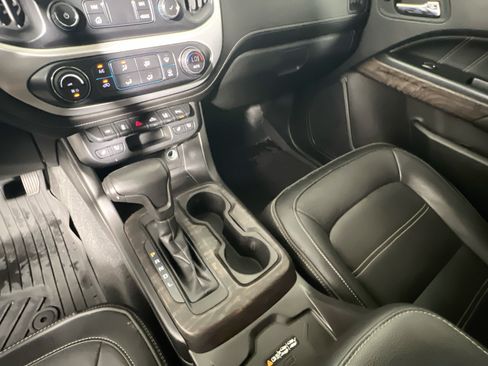 Used 2021 GMC Canyon Denali RWD image 24