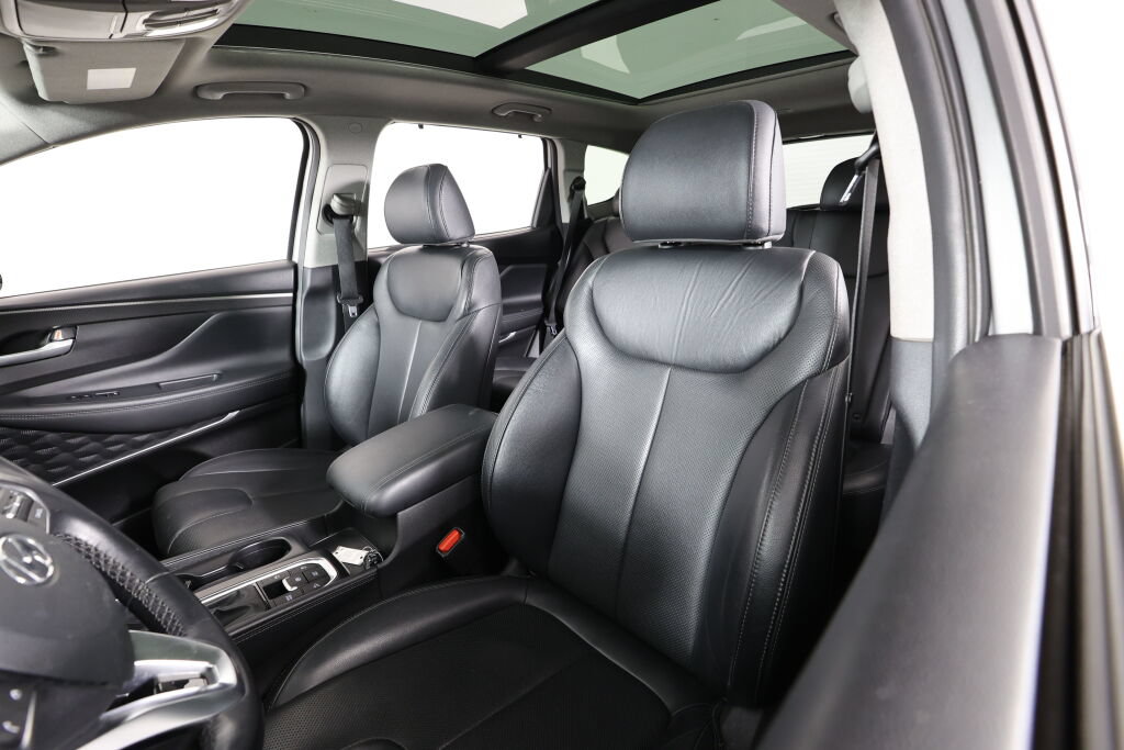 Used 2020 Hyundai Santa Fe SEL AWD/4WD image 11