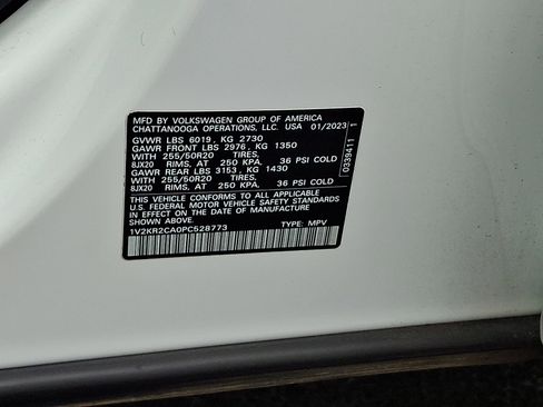 Certified 2023 Volkswagen Atlas SE image 29