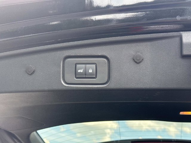 Used 2026 Nissan Pathfinder SV AWD/4WD image 22