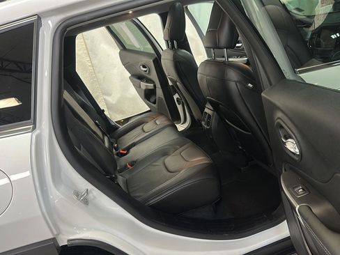 Certified 2022 Jeep Cherokee Limited image 30