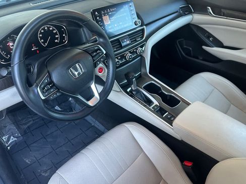 Used 2018 Honda Accord EX-L image 11