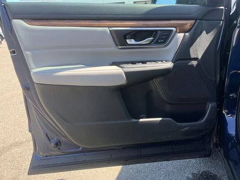 Used 2019 Honda CR-V Touring image 17