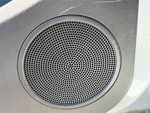 Used 2023 Ford Transit Connect XL image 18