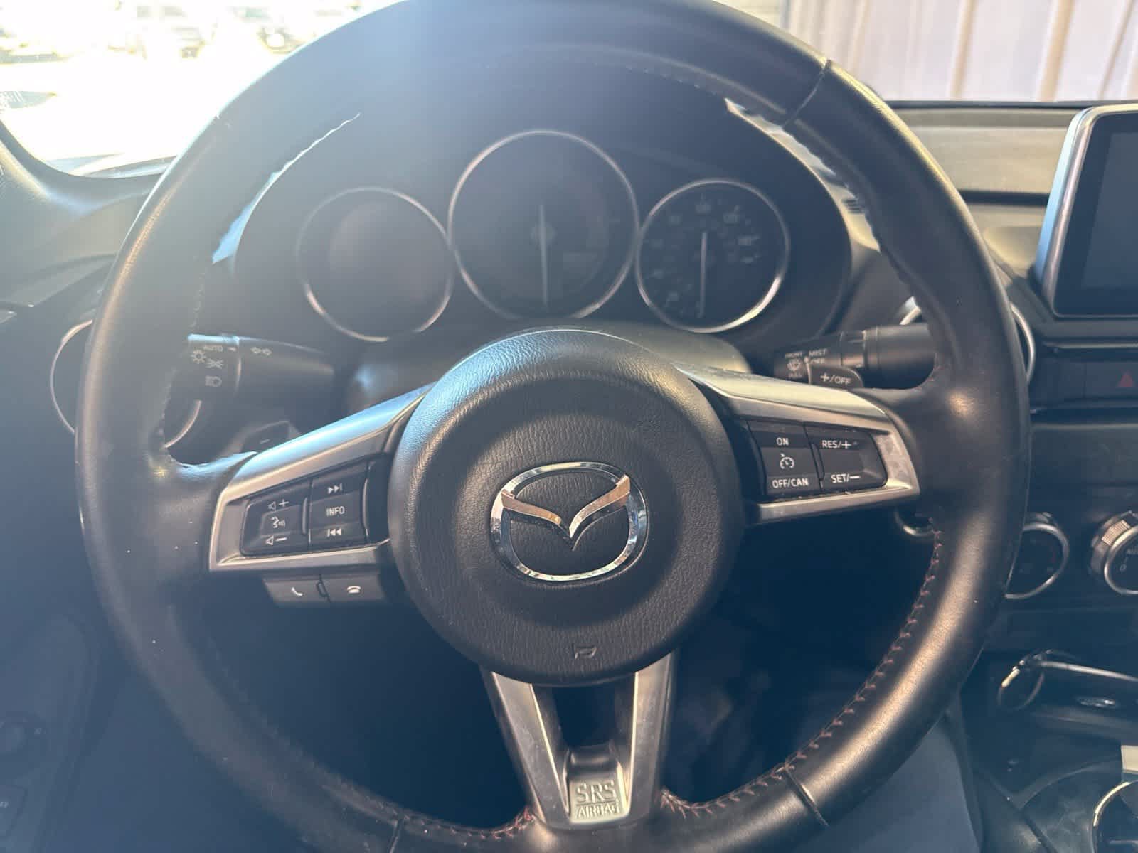 Used 2016 MAZDA MX-5 Miata Grand Touring RWD image 18