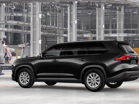 New 2026 Toyota Grand Highlander XLE FWD image 5