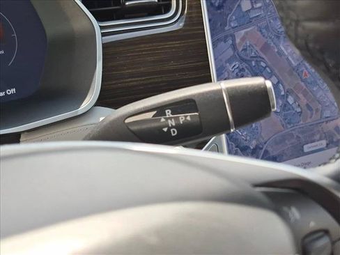 Used 2015 Tesla Model S 70 RWD image 12