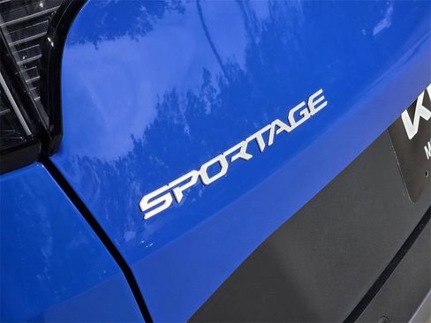 New 2026 Kia Sportage EX w/ EX Panorama Roof Package FWD image 8