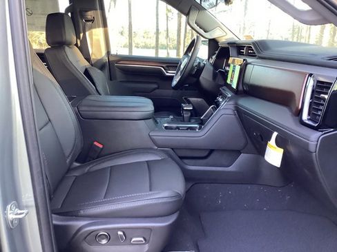New 2025 GMC Sierra 1500 Denali image 23