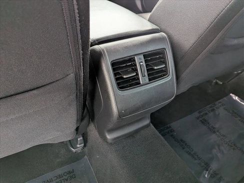 Used 2018 Honda Accord EX image 17