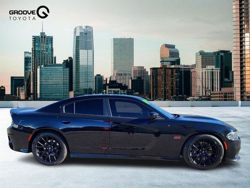 Used 2019 Dodge Charger Scat Pack w/ Dynamics Package image 7