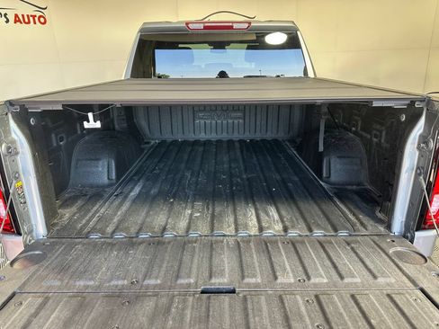 Used 2026 GMC Sierra 1500 SLT w/ SLT Convenience Package AWD/4WD image 6