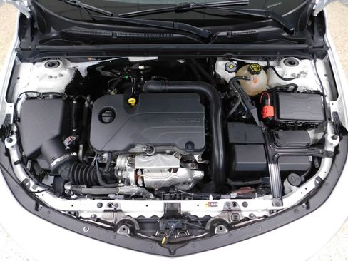 Used 2023 Chevrolet Malibu LT FWD image 12