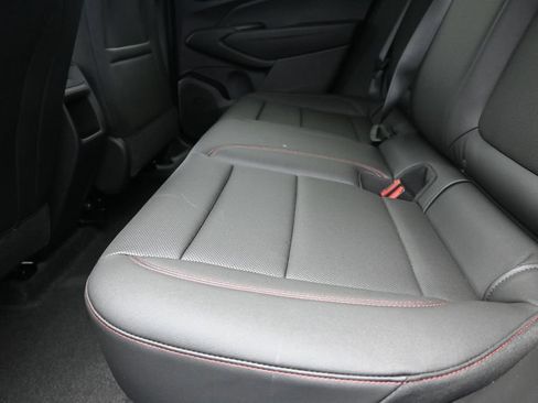 New 2026 Chevrolet Trax RS w/ Sunroof Package FWD image 16