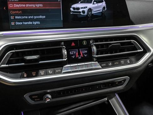 Used 2020 BMW X5 M50i w/ Premium Package AWD/4WD image 27
