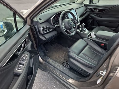 Certified 2022 Subaru Outback Limited AWD/4WD image 9