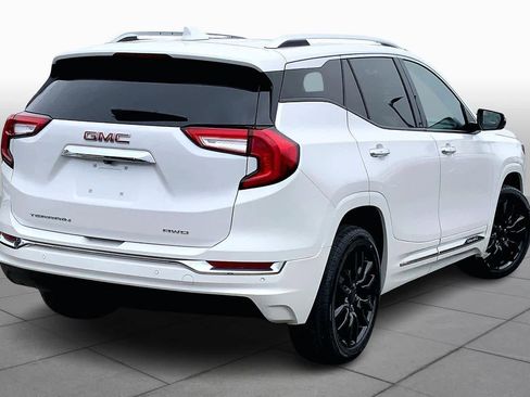 Used 2023 GMC Terrain Denali w/ Denali Premium Package image 13