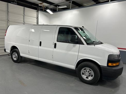 Used 2020 Chevrolet Express 2500 Extended w/ Communications Package image 6