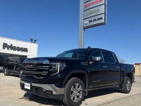 Used 2025 GMC Sierra 1500 SLT AWD/4WD image 1