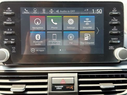 Used 2019 Honda Accord Touring image 14