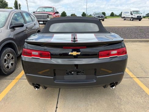 Used 2015 Chevrolet Camaro LT RWD image 3