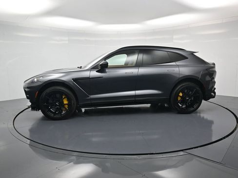 Used 2025 Aston Martin DBX 707 AWD/4WD image 2