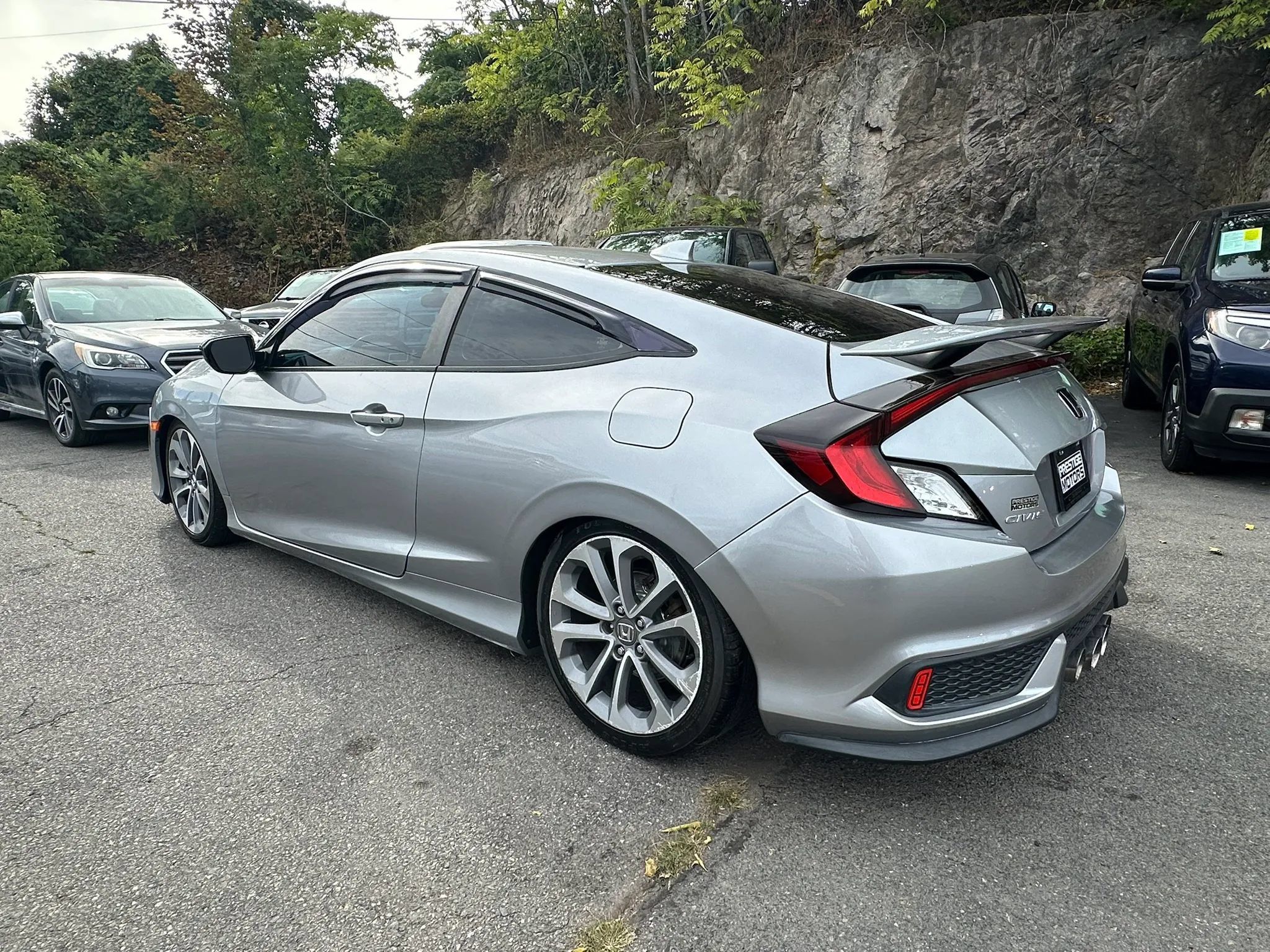 Used 2018 Honda Civic Si image 8