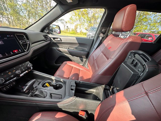 Used 2025 Dodge Durango GT AWD/4WD image 28