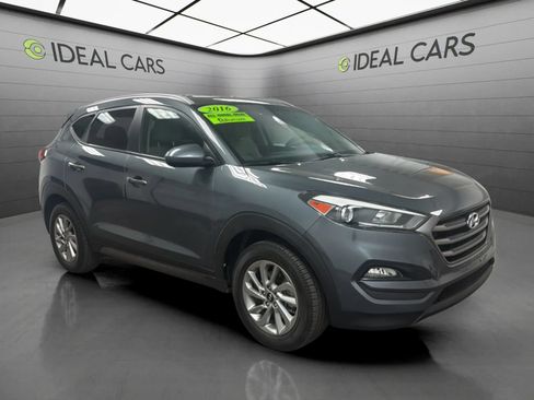 Used 2016 Hyundai Tucson SE w/ Option Group 02 AWD/4WD image 3