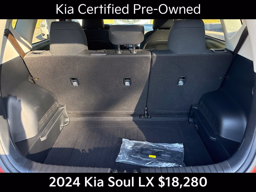 Certified 2024 Kia Soul LX FWD image 16