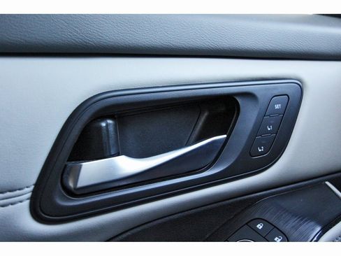 Certified 2023 Nissan Rogue SL w/ SL Premium Package image 22