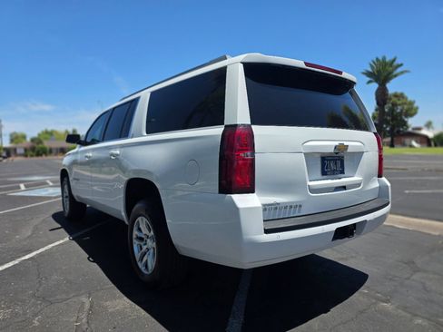 Used 2019 Chevrolet Suburban LT AWD/4WD image 12