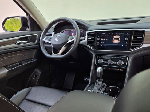 Certified 2022 Volkswagen Atlas SEL AWD/4WD image 66