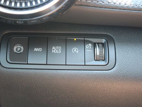 New 2027 Chevrolet Equinox LT w/ Convenience Package II AWD/4WD image 42