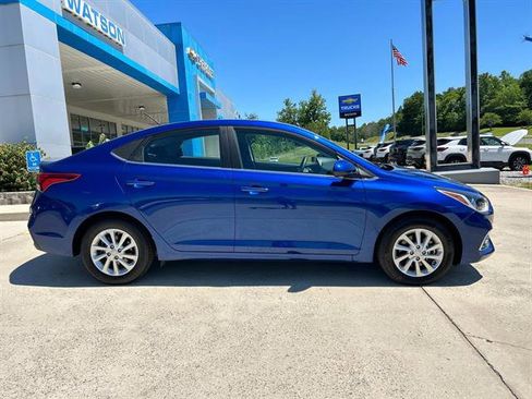 Used 2022 Hyundai Accent SEL w/ Cargo Package image 3