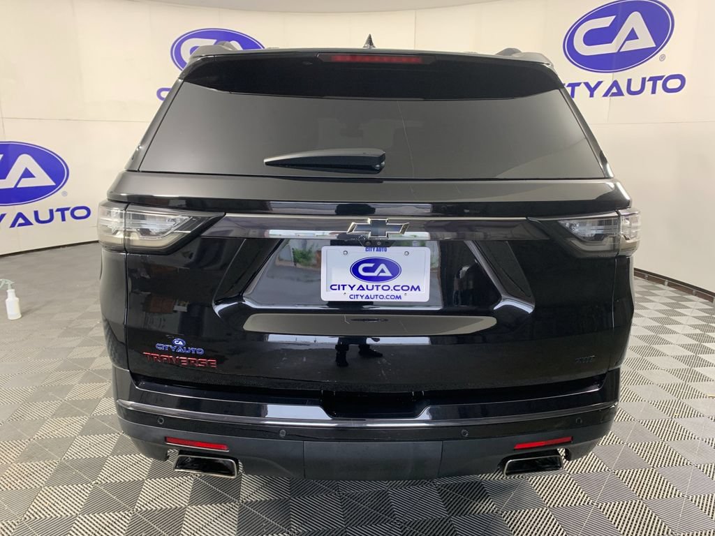 Used 2020 Chevrolet Traverse Premier w/ Redline Edition AWD/4WD image 4