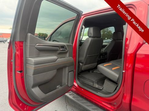 Used 2024 GMC Sierra 1500 AT4 w/ AT4 Premium Package AWD/4WD image 32