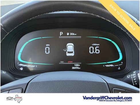 Used 2025 Hyundai Venue SEL FWD image 15