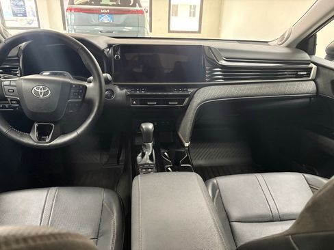 Used 2025 Toyota Camry XLE w/ Premium Plus Package image 16