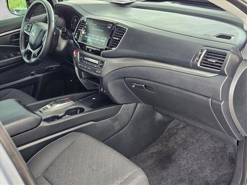 Certified 2025 Honda Ridgeline Sport+ image 21