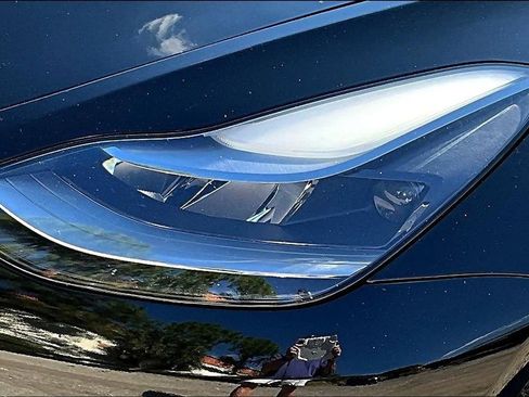 Used 2021 Tesla Model 3 Long Range image 33