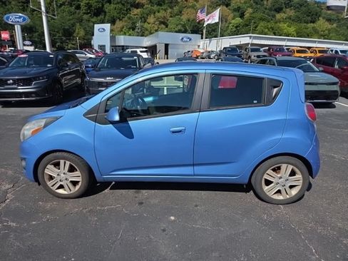 Used 2015 Chevrolet Spark LT FWD image 4